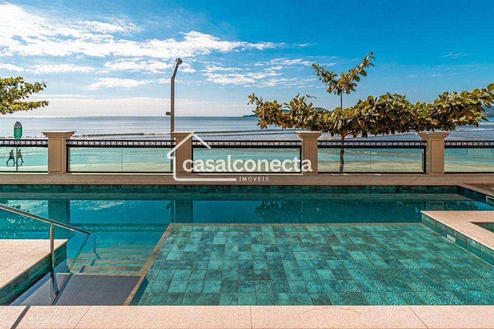 Apartamento à venda, no LA BELLE RESIDENCE em Itapema, MEIA PRAIA, com 4 quartos, 200m² - Casal Conecta Imóveis / Imobiliária em Itapema e Porto Belo - CRECI/SC 49.553-F